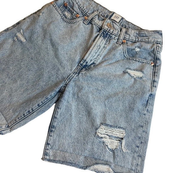 GAP High Rise Loose Bermuda Short Distressed Size 2 - Picture 2 of 6
